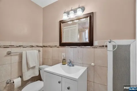 119 Kingston Avenue Hawthorne NJ 07506