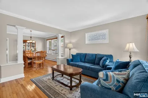 119 Kingston Avenue Hawthorne NJ 07506