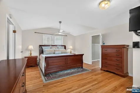 119 Kingston Avenue Hawthorne NJ 07506