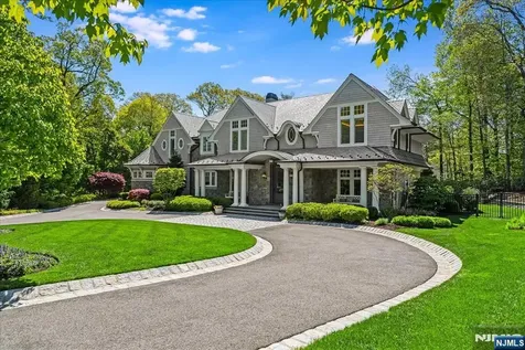 555 Miller Court Wyckoff NJ 07481