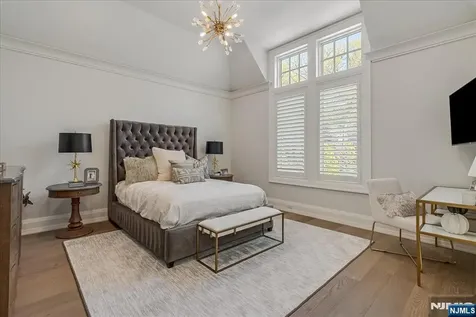555 Miller Court Wyckoff NJ 07481