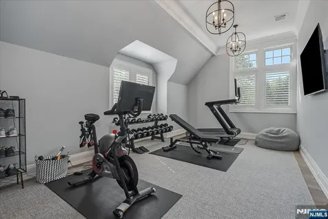 555 Miller Court Wyckoff NJ 07481