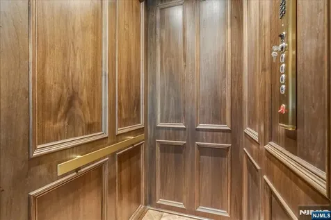 555 Miller Court Wyckoff NJ 07481