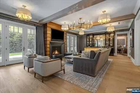555 Miller Court Wyckoff NJ 07481