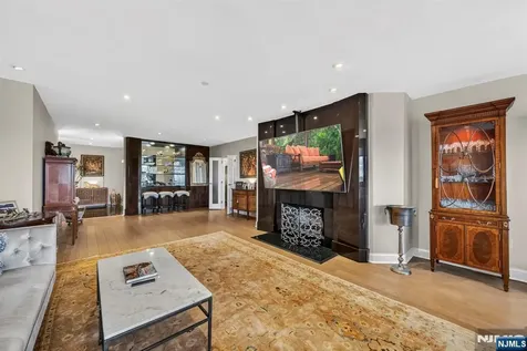 900 Palisade Avenue Fort Lee NJ 07024
