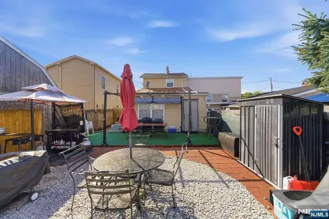 270 Westervelt Place Lodi NJ 07644
