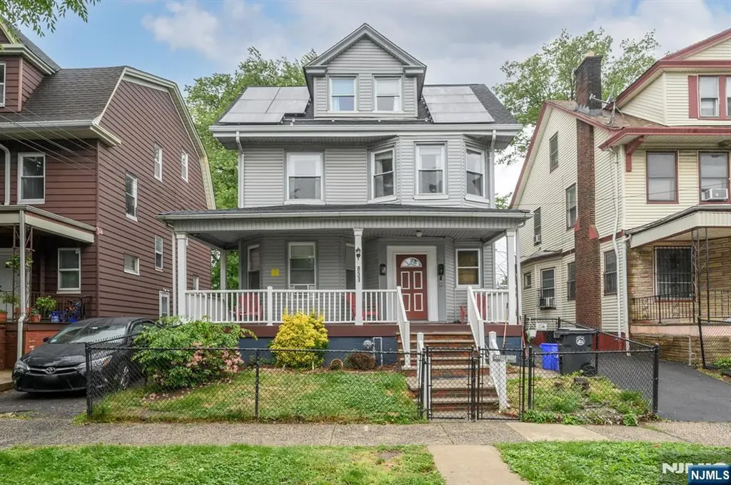 829-831 13th Street Newark NJ 07108