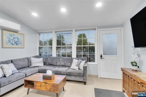 353 Page Avenue Lyndhurst NJ 07071