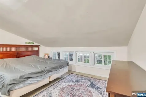 353 Page Avenue Lyndhurst NJ 07071