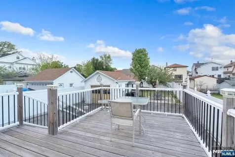 353 Page Avenue Lyndhurst NJ 07071