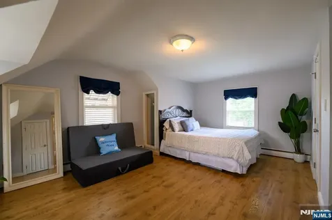 39 Lawrence Avenue Lodi NJ 07644