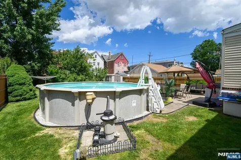 39 Lawrence Avenue Lodi NJ 07644