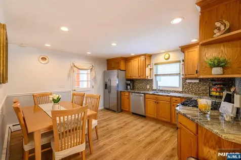 39 Lawrence Avenue Lodi NJ 07644