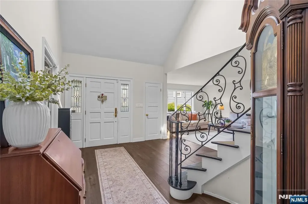 70 Lennon Clifton NJ 07013