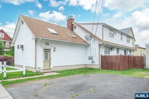 84 Locust Avenue Wallington NJ 07057