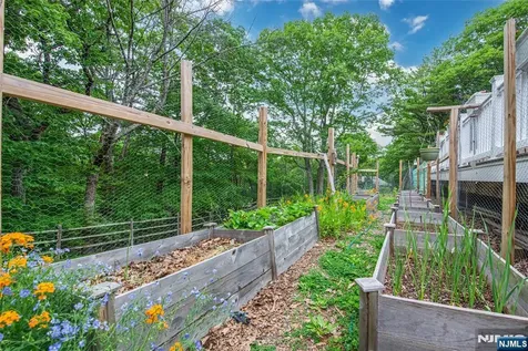 724 Ridge Road Kinnelon Borough NJ 07405
