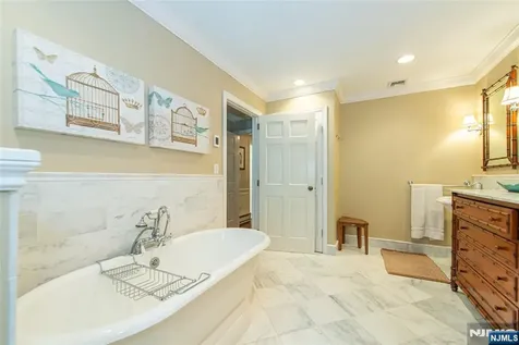 724 Ridge Road Kinnelon Borough NJ 07405