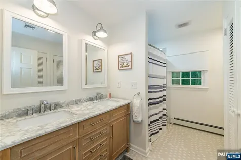 724 Ridge Road Kinnelon Borough NJ 07405