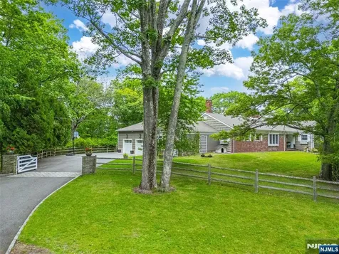 724 Ridge Road Kinnelon Borough NJ 07405