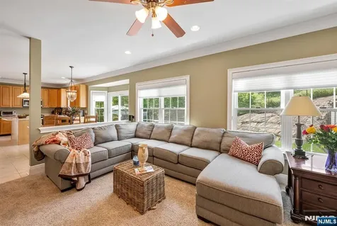168 Tanglewood Pass Jefferson Township NJ 07849