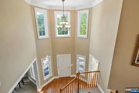 168 Tanglewood Pass Jefferson Township NJ 07849