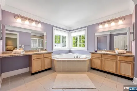 168 Tanglewood Pass Jefferson Township NJ 07849