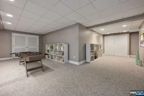 168 Tanglewood Pass Jefferson Township NJ 07849