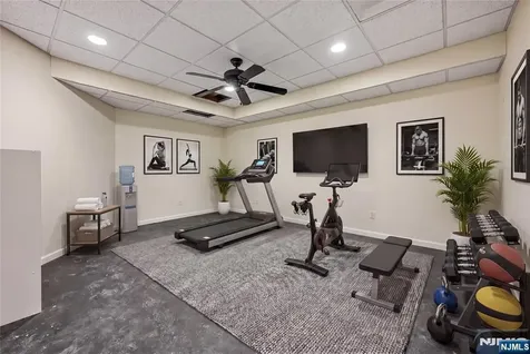168 Tanglewood Pass Jefferson Township NJ 07849