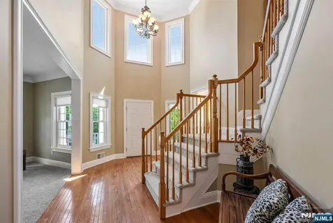 168 Tanglewood Pass Jefferson Township NJ 07849