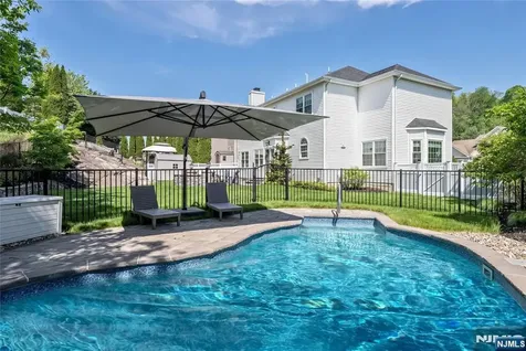 168 Tanglewood Pass Jefferson Township NJ 07849