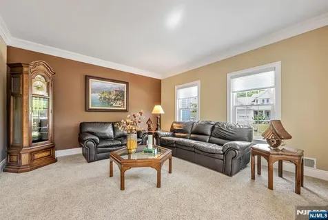 168 Tanglewood Pass Jefferson Township NJ 07849