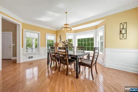 168 Tanglewood Pass Jefferson Township NJ 07849