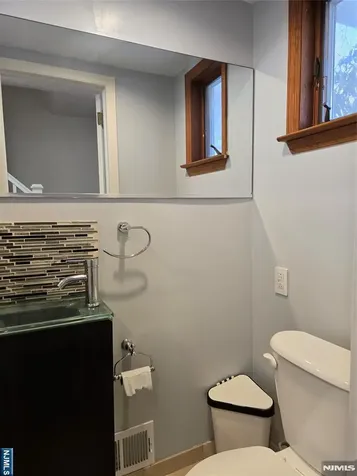 20 Buff Tenafly NJ 07670