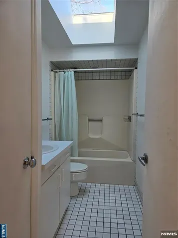 20 Buff Tenafly NJ 07670