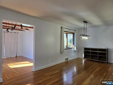 20 Buff Tenafly NJ 07670