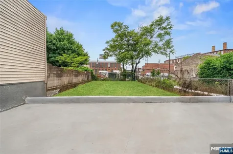 148 Martin Street Paterson NJ 07501