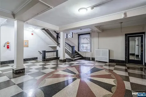 407 Highland Avenue Palisades Park NJ 07650
