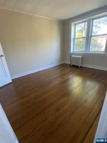 407 Highland Avenue Palisades Park NJ 07650