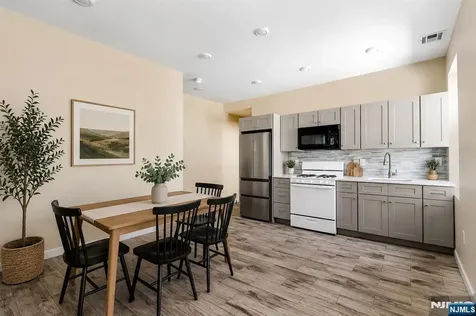 183 Bergen Turnpike Ridgefield Park NJ 07660