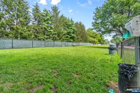 518 Ellery Court Edgewater NJ 07020