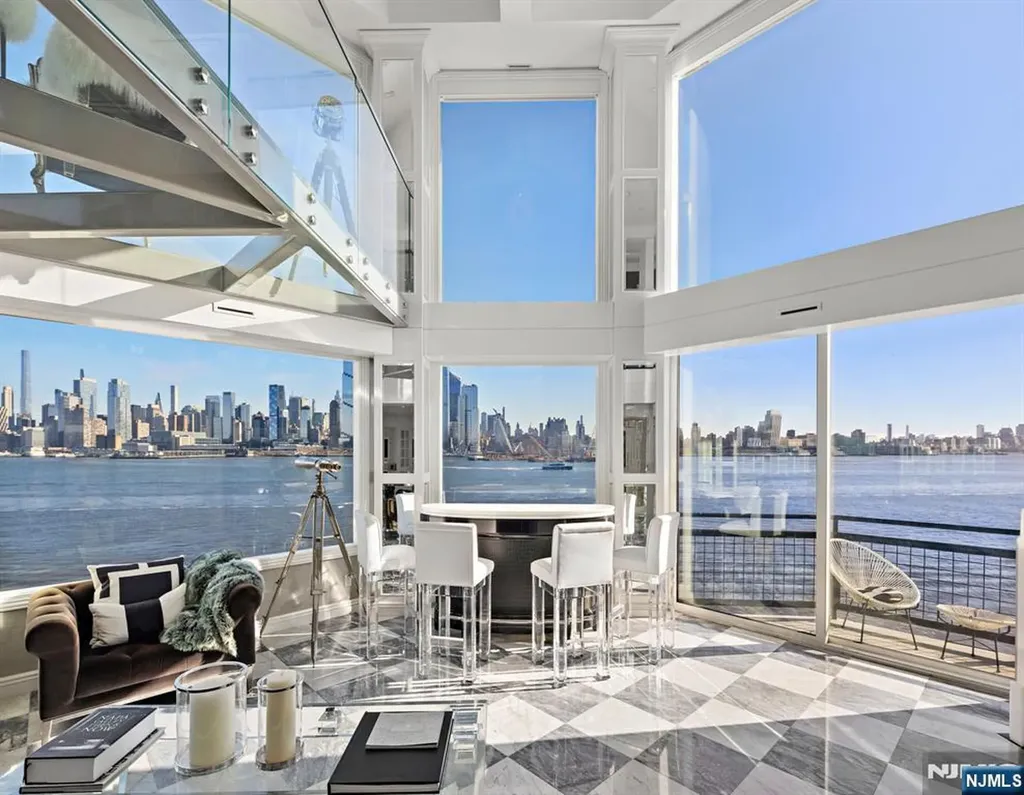 600 Harbor Boulevard Weehawken NJ 07086