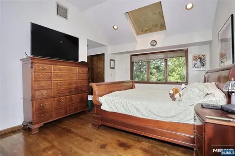 245 Highland Avenue Wood Ridge NJ 07075