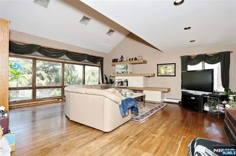 245 Highland Avenue Wood Ridge NJ 07075