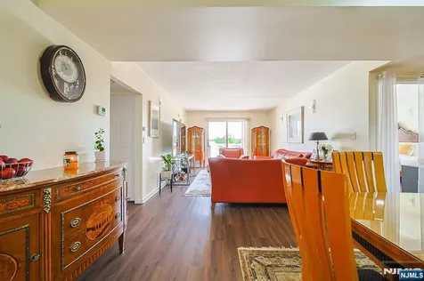 38 Moonachie Road Hackensack NJ 07601