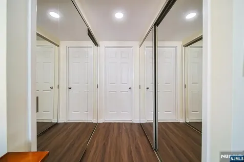 38 Moonachie Road Hackensack NJ 07601