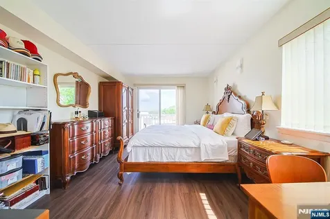38 Moonachie Road Hackensack NJ 07601