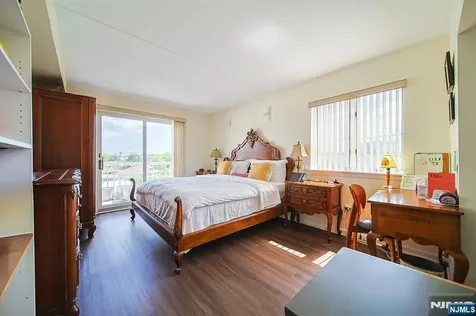 38 Moonachie Road Hackensack NJ 07601
