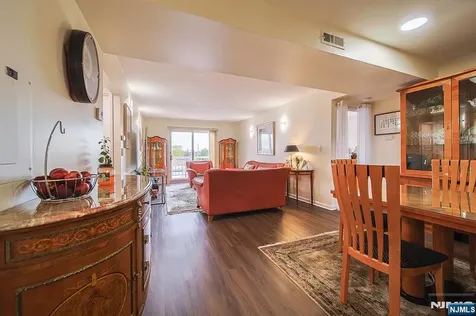 38 Moonachie Road Hackensack NJ 07601