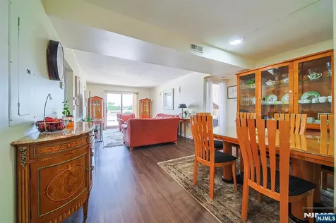38 Moonachie Road Hackensack NJ 07601
