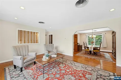 157 Harriot Avenue Harrington Park NJ 07640